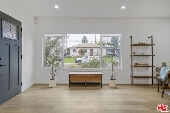 Building Photo - 7868 Naylor Ave