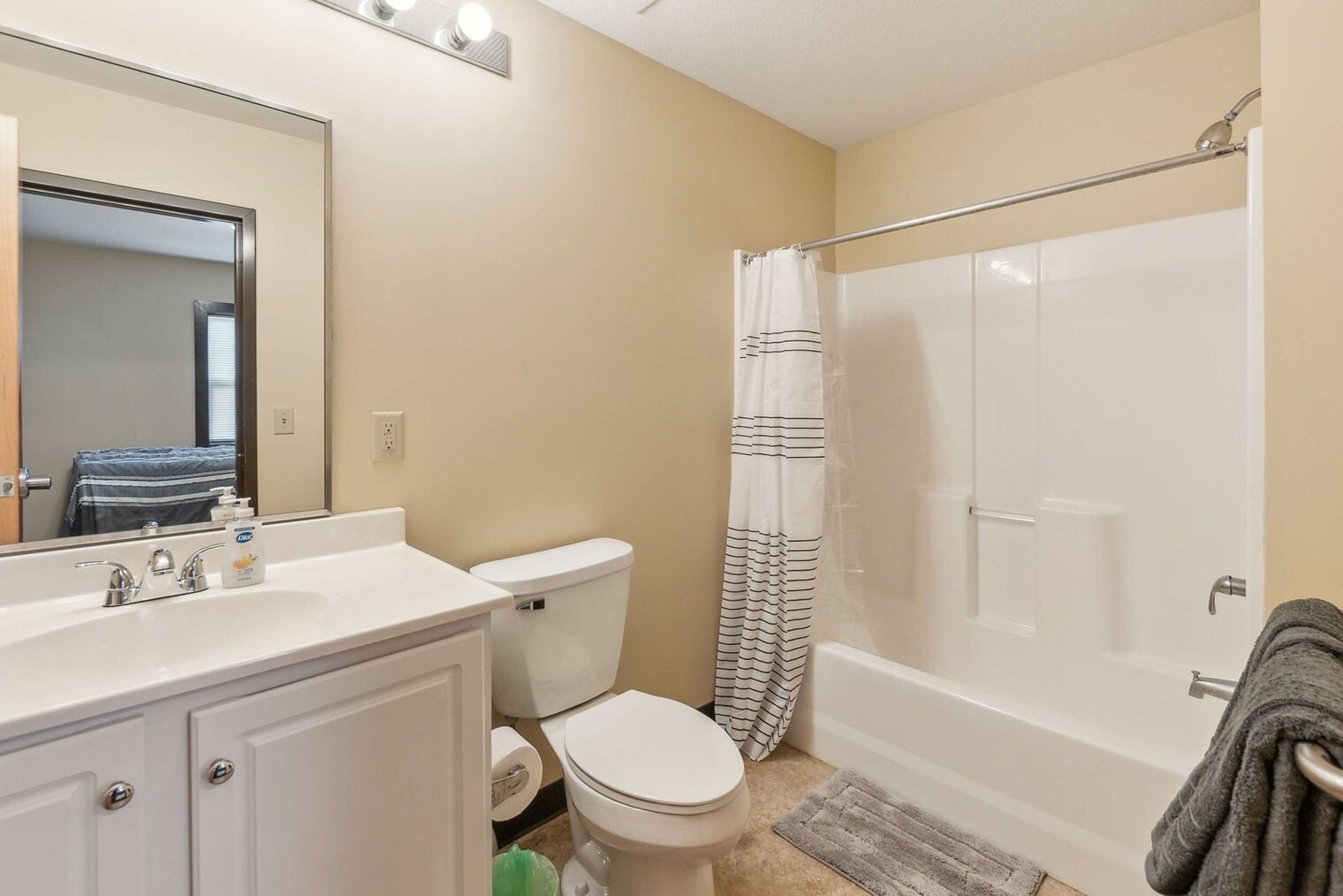 Building Photo - 1695 N Lexington-Springmill Rd