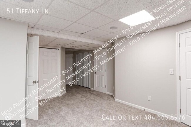 Building Photo - 51 Tiffany Ln