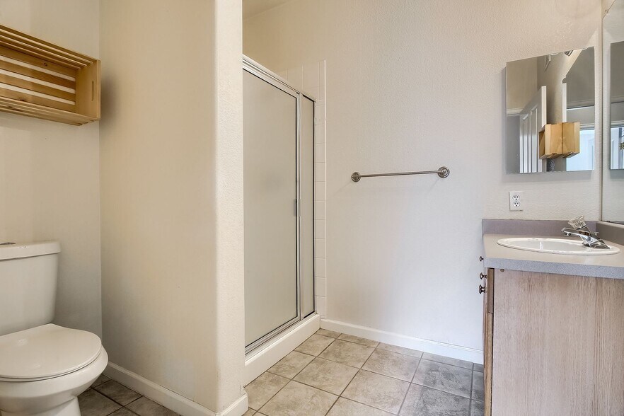 Building Photo - 9622 W Coco Cir