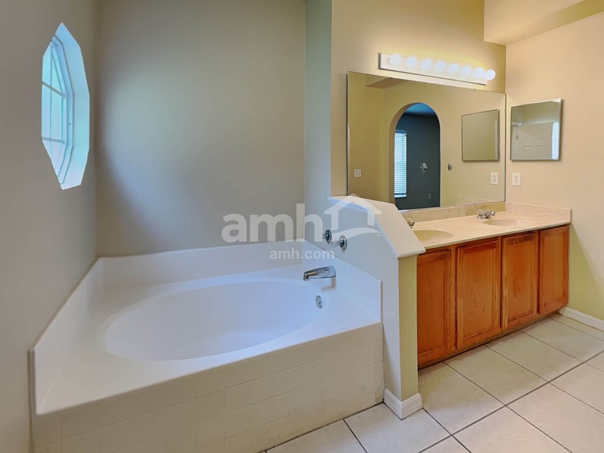 Building Photo - 1644 Stefan Cole Ln