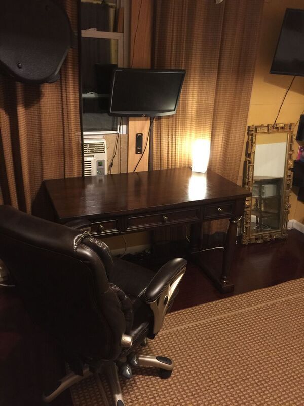 Building Photo - 700 Jamesville Ave