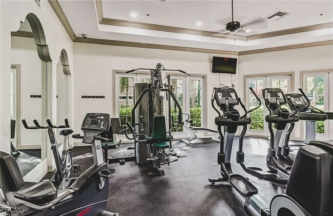 Building Photo - 8851 Colonnades Ct W