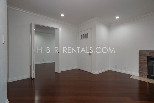 Building Photo - Single Story Charming 3-Bedroom Pleasanton Home Now MOVE IN Ready!