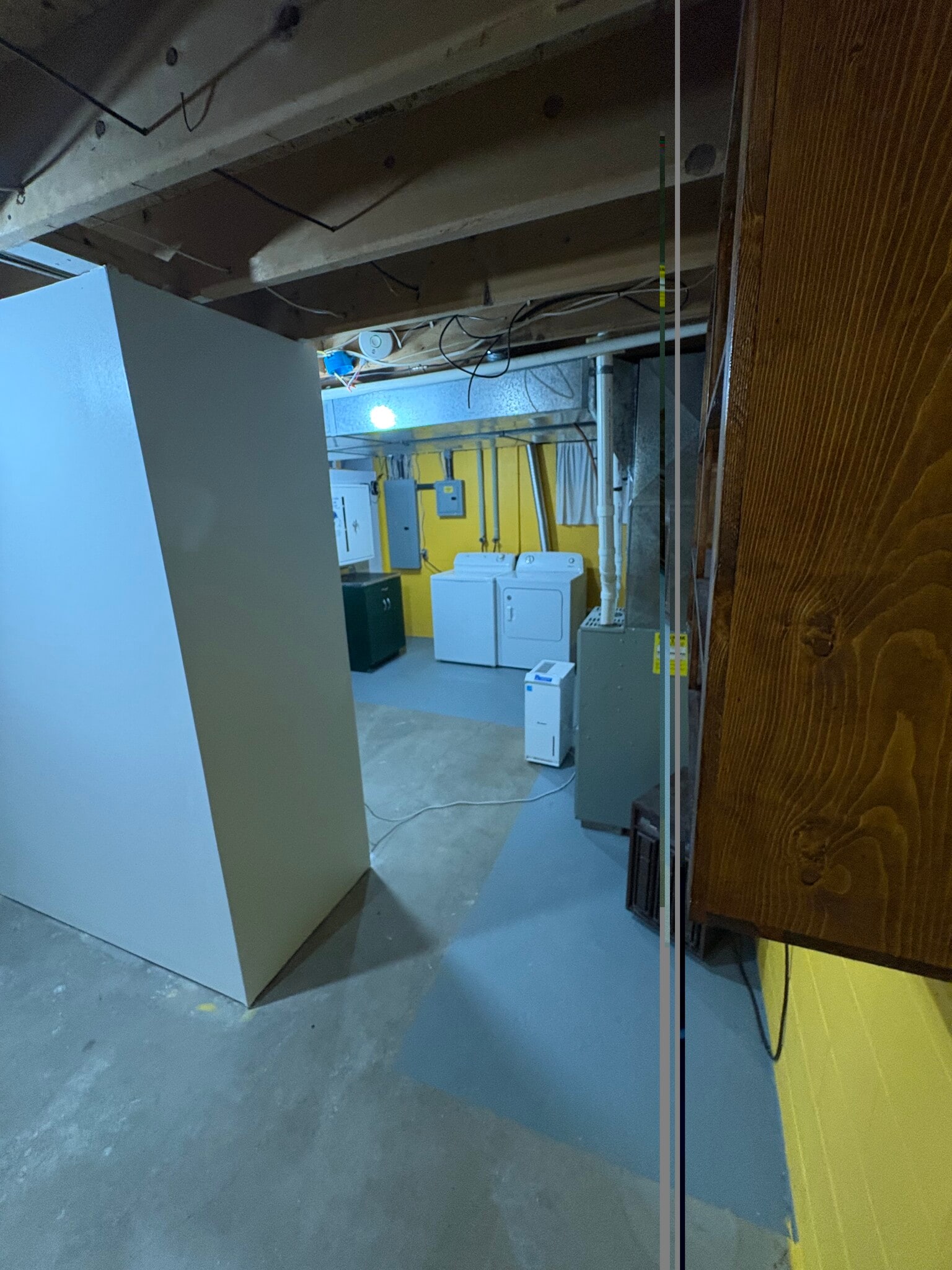 Basement with laundry - N8501 Pine Rd