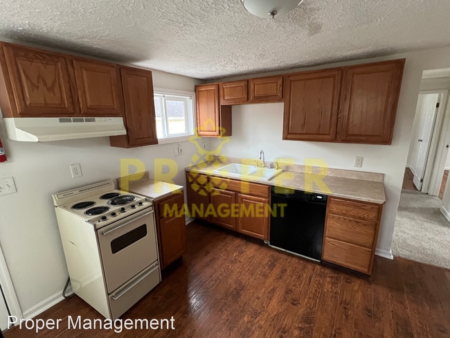 Building Photo - 2 br, 1 bath House - 3642 Detroit Ave