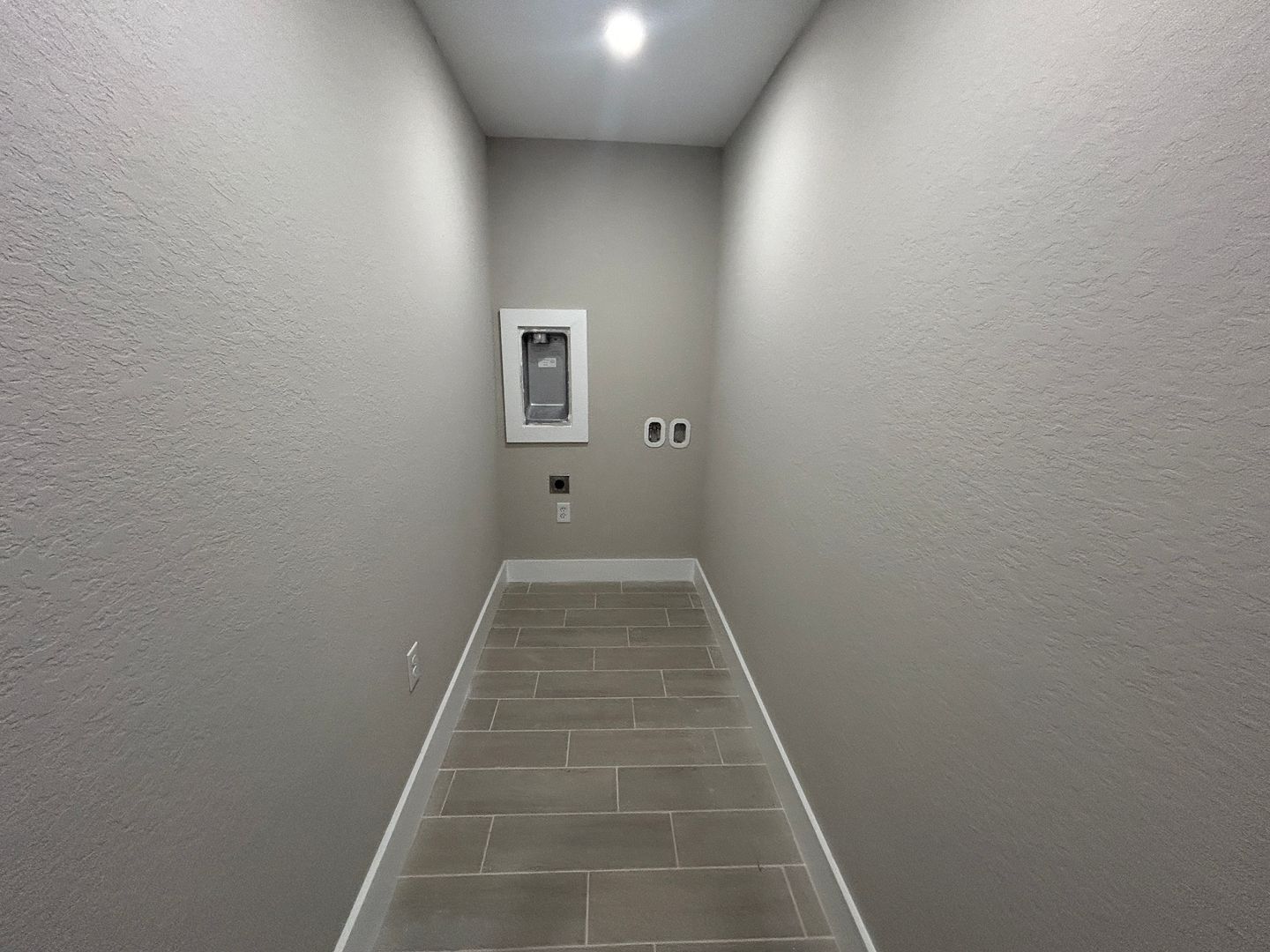 Building Photo - New construction 4/3  off Gator Circle