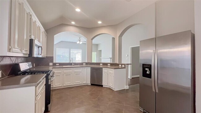 Building Photo - 26622 Clear Mill Ln