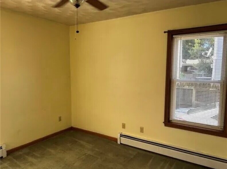 Building Photo - 95 Oakland Ave