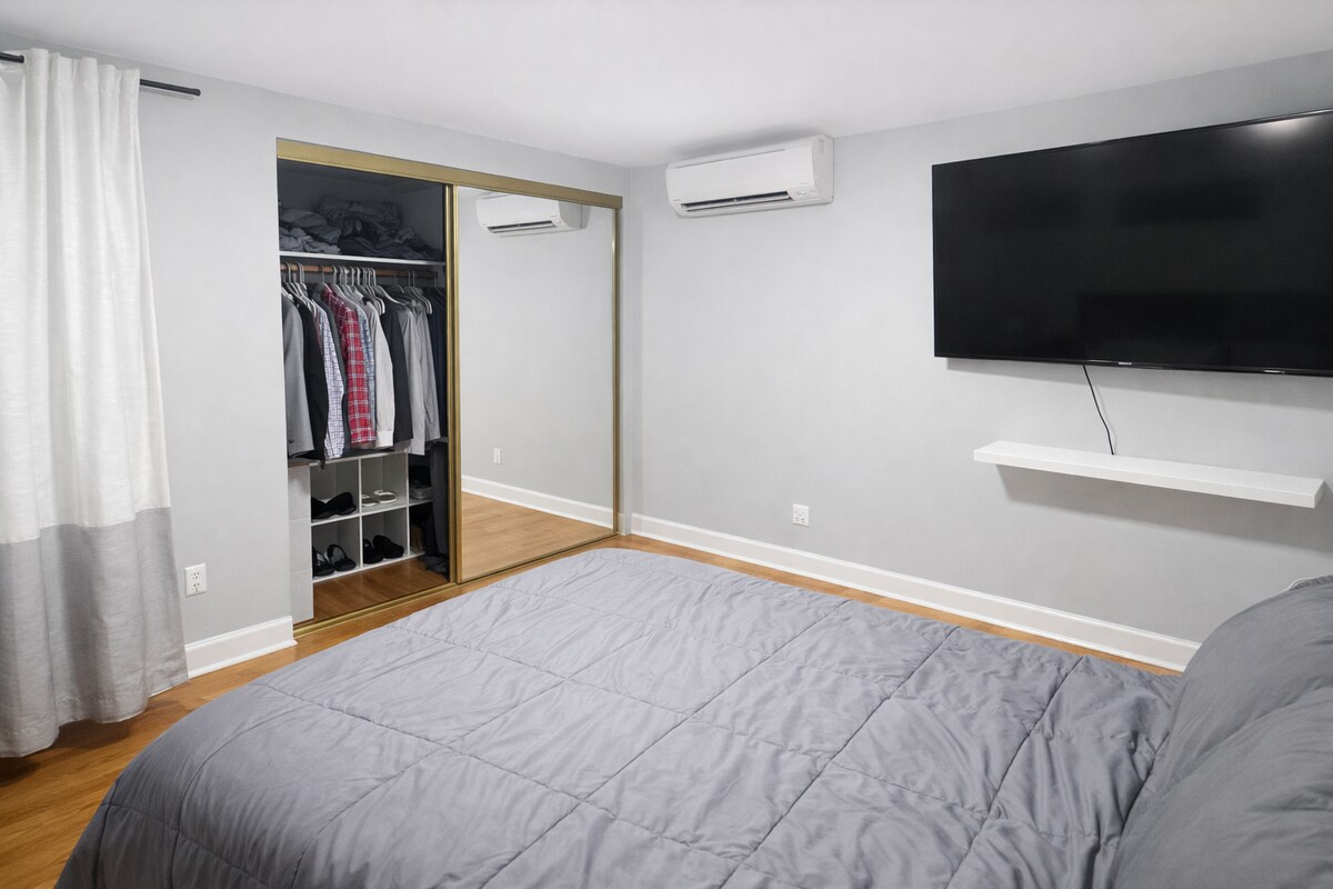 Building Photo - 5202 Washington St