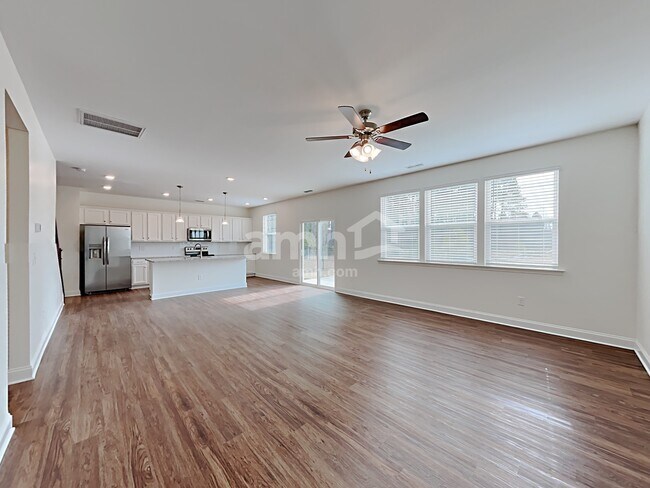 Building Photo - 3219 Brierhill Rd