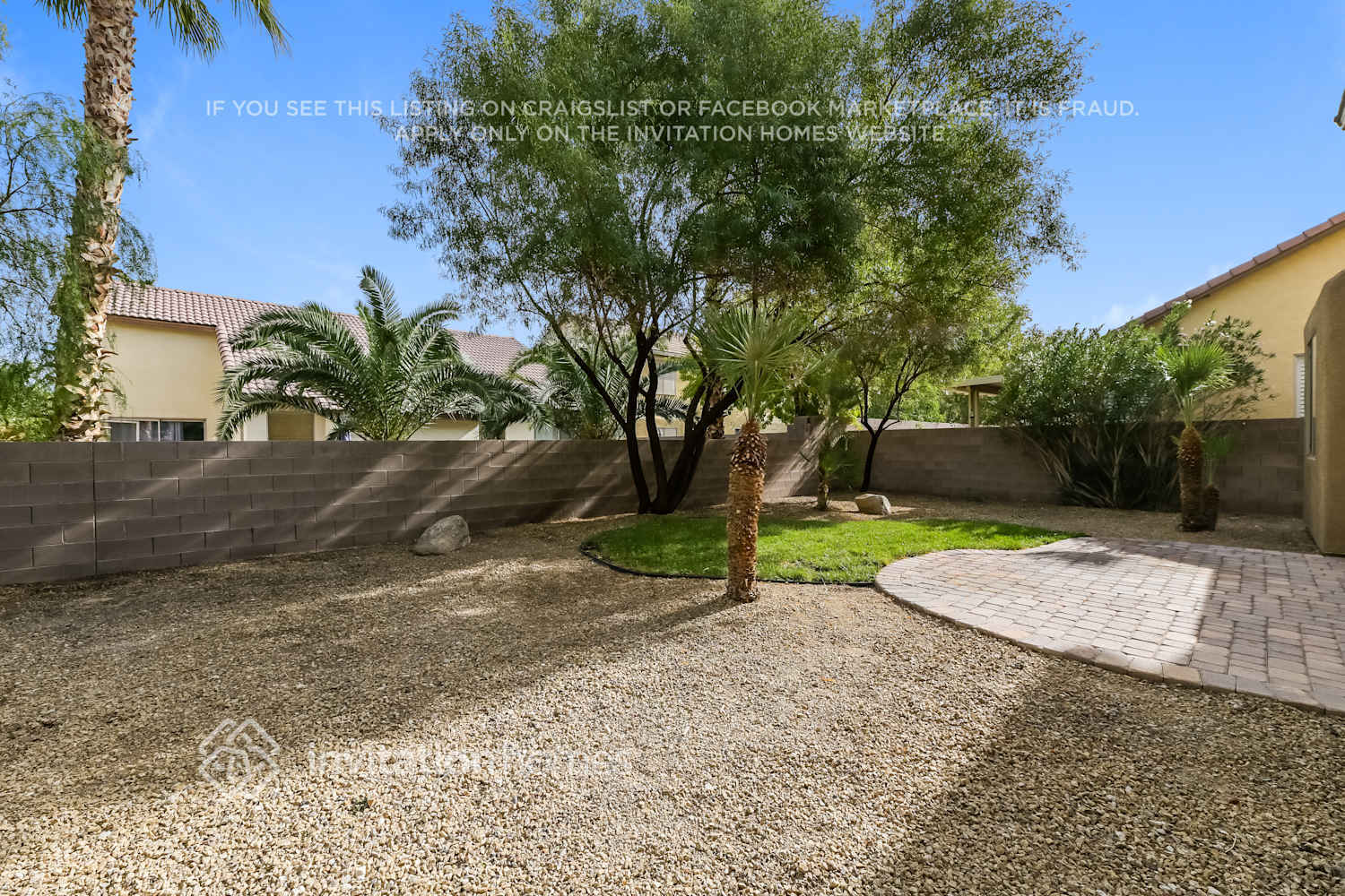 Building Photo - 1290 Cornet St