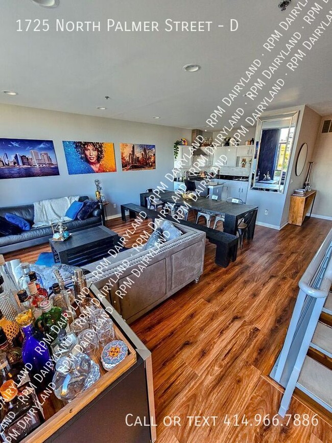 Building Photo - Stunning Brewer's Hill Townhome, 5 floors,...