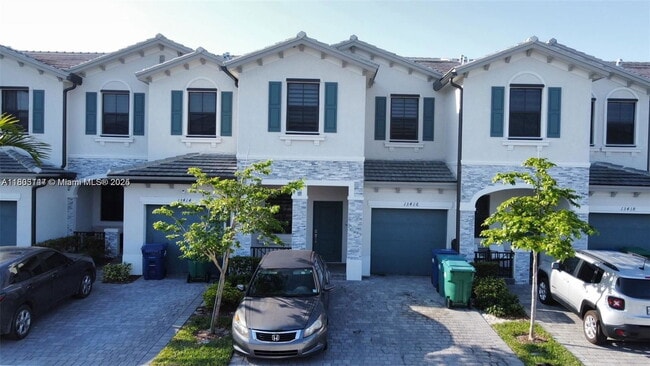 Primary Photo - 13416 SW 287th St