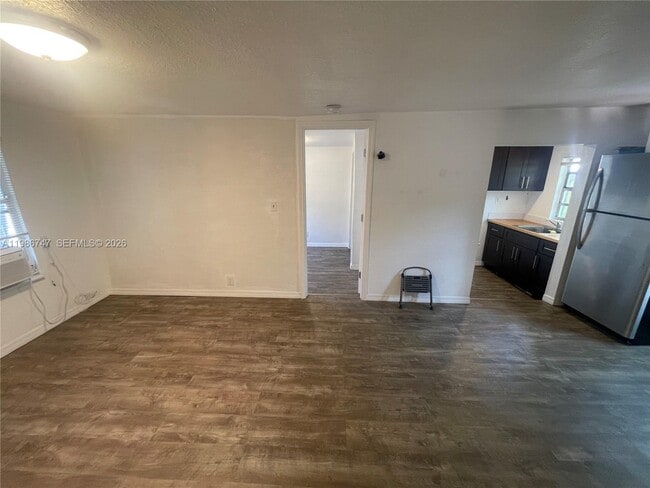 Building Photo - 5738 Garfield St