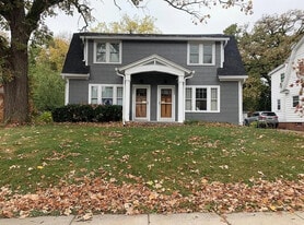 Building Photo - 1224 47th St