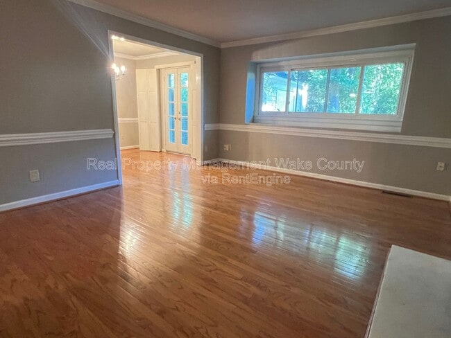 Building Photo - 2884 Wycliff Rd
