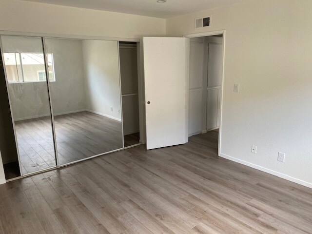 Building Photo - 3719 S Canfield Ave