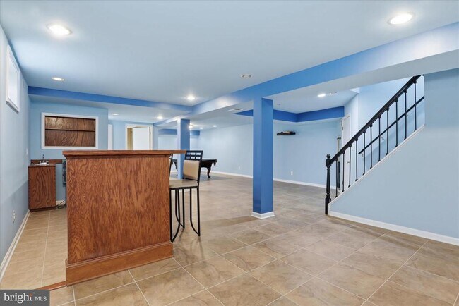 Building Photo - 14017 Broomall Ln