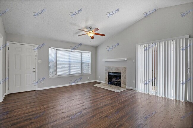 Building Photo - 2255 Nantucket Village Dr