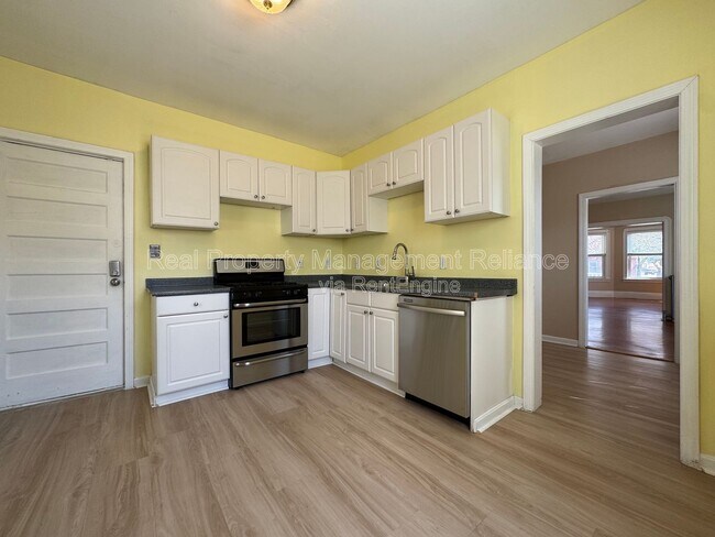 Building Photo - 74 Burrill Ave