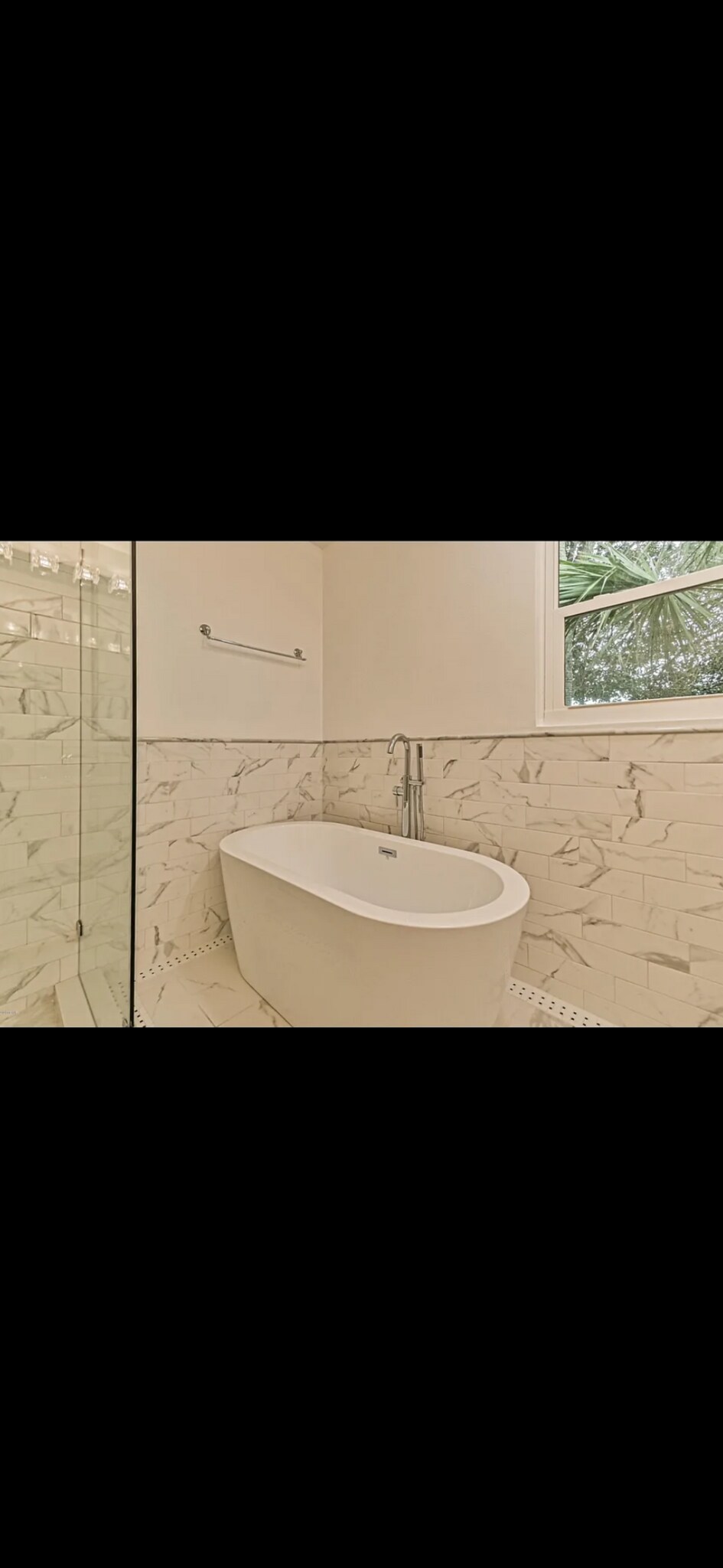 Building Photo - 511 Jessamine Blvd