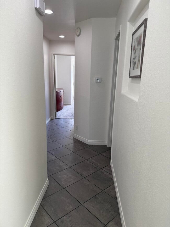 Building Photo - 78125 Crimson Ct