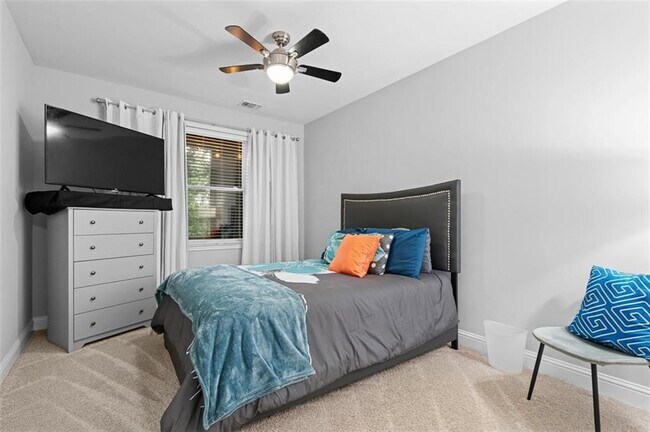 Building Photo - 1286 Creekside Terrace SE