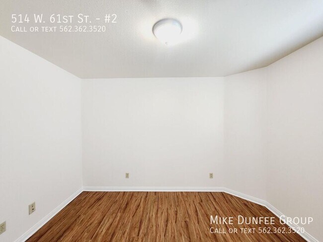 Building Photo - 514 W 61st St