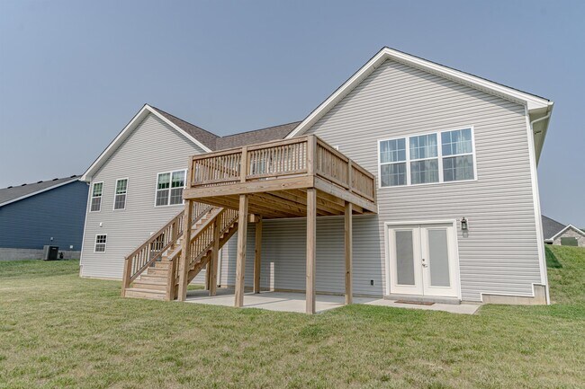 Building Photo - 616 Tristan Ln