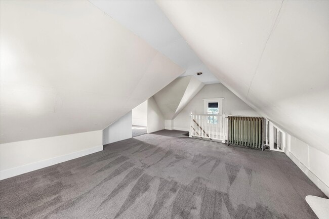 Building Photo - 616 W Ocean Heights Ave