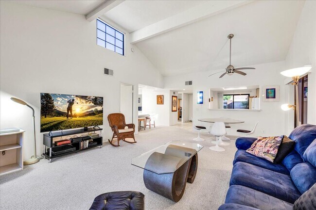 Building Photo - 6735 Harwood Cir