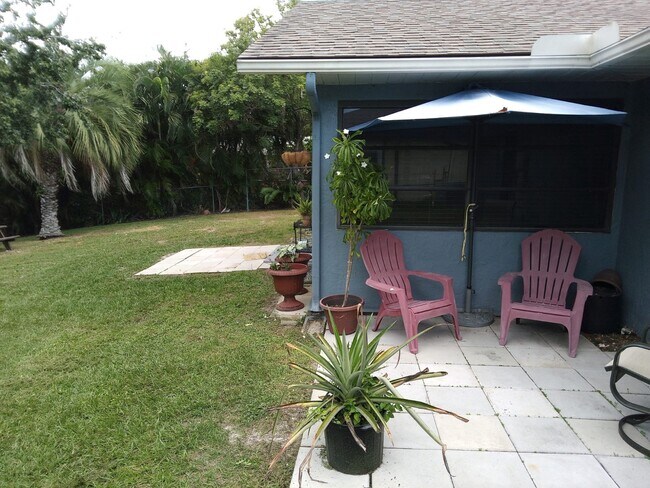 Building Photo - 103 Fox Ridge Rd