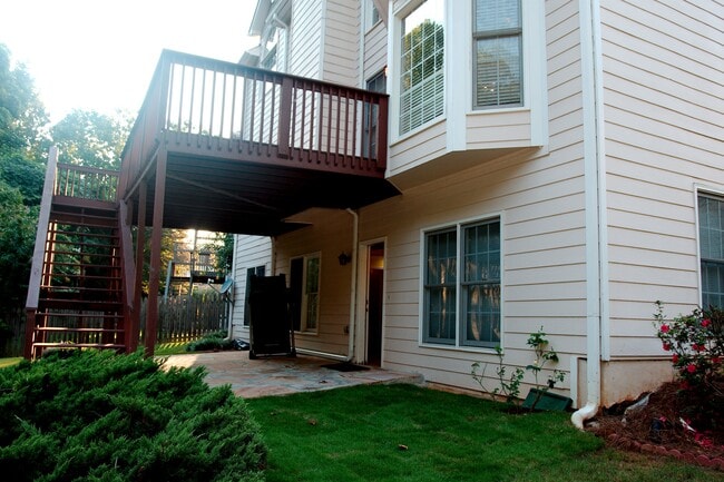 Building Photo - 2927 Arbor Creek Ln