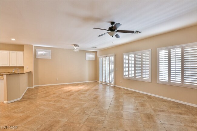 Building Photo - 2264 Laurel Heights Ln