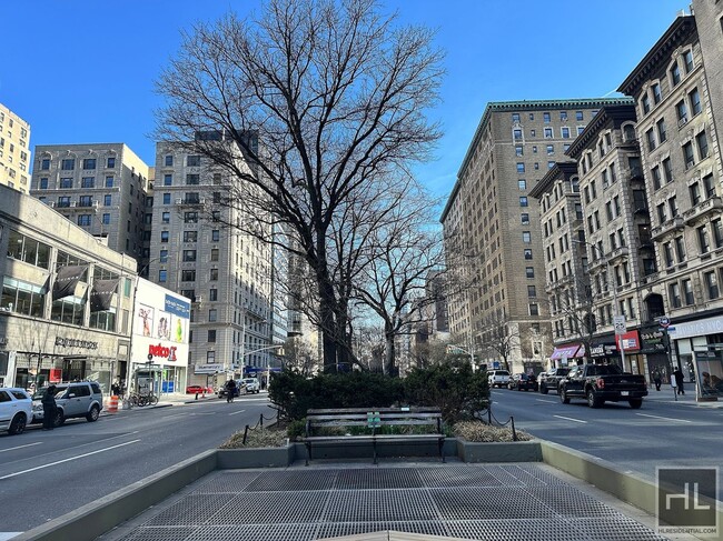 Building Photo - RENT STABILIZED Studio -Sunny - WEST END A...