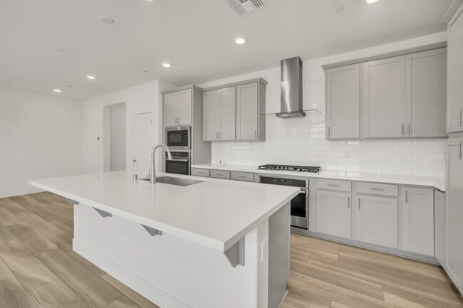 Building Photo - 8980 Upbeat Wy