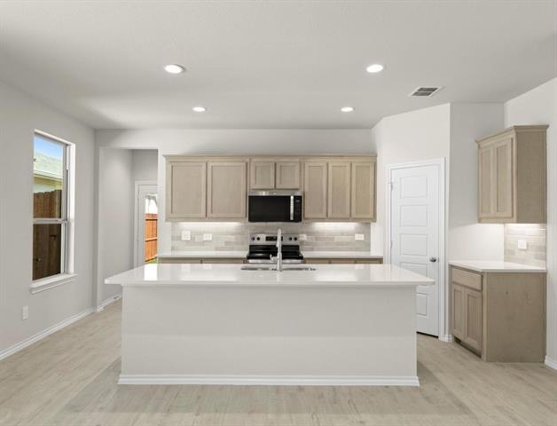 Building Photo - 1641 Mdw Crst Dr