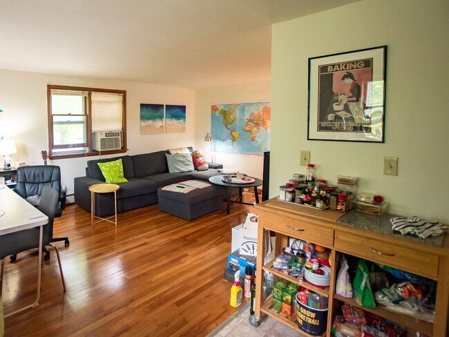 Interior Photo - State Street Apartments