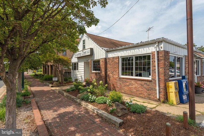 Building Photo - 206 Park Terrace Ct SE