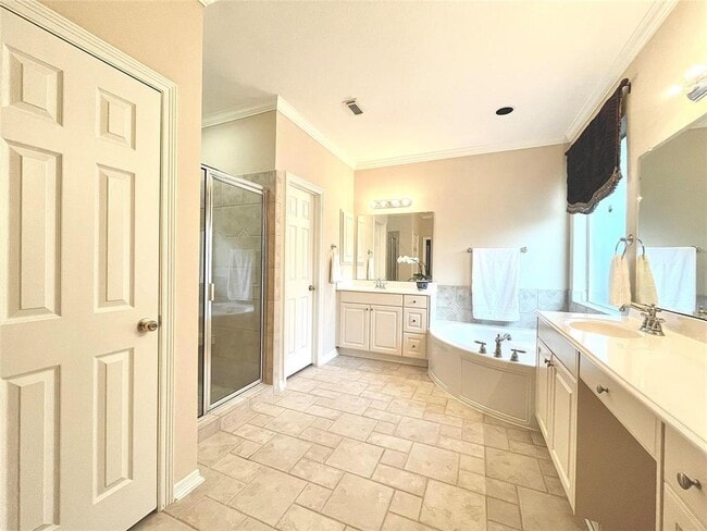 Building Photo - 3818 Rivermoss Ln