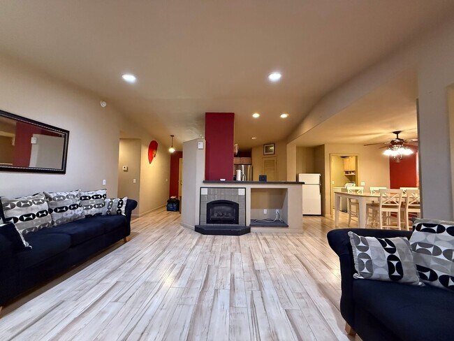 Building Photo - Magalia Home for rent/two bedroom, shared ...