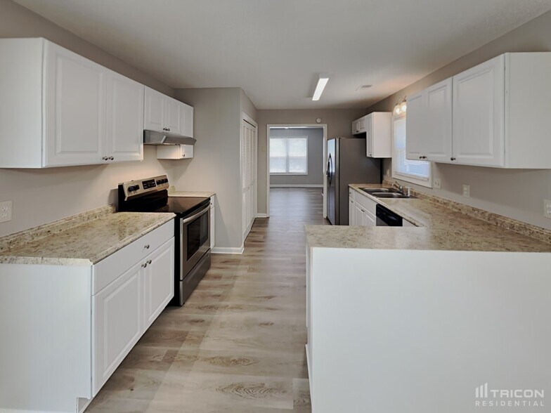 Building Photo - 13 Sutters Mill Ct