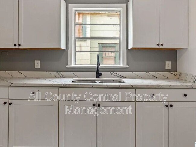 Building Photo - 1468 Pike Rd