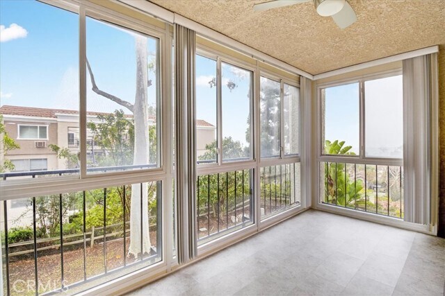 Building Photo - 4008 Calle Sonora Oeste