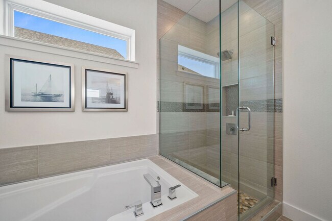 Building Photo - 1561 Corolla Ct