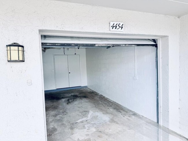 Building Photo - 4454 Pinebark Ave