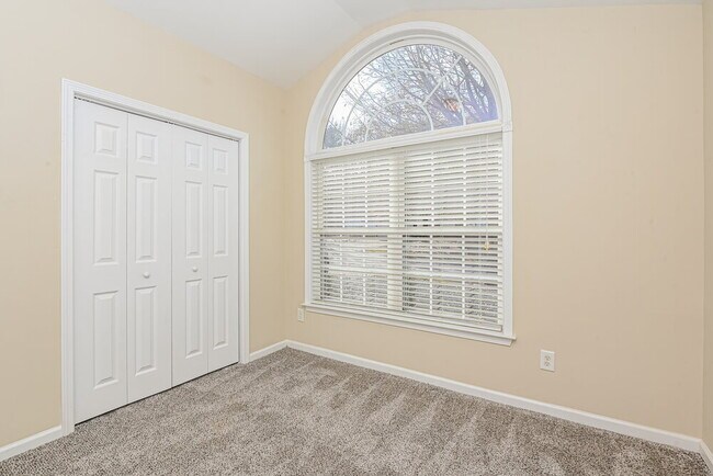 Building Photo - 5108 Centennial Creek View NW