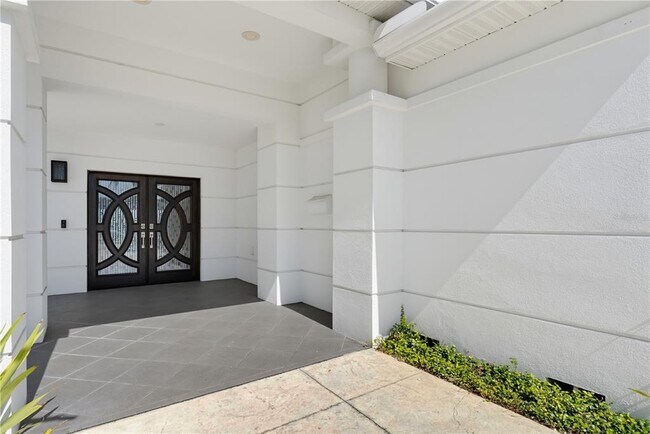 Building Photo - 24 Adalia Ave