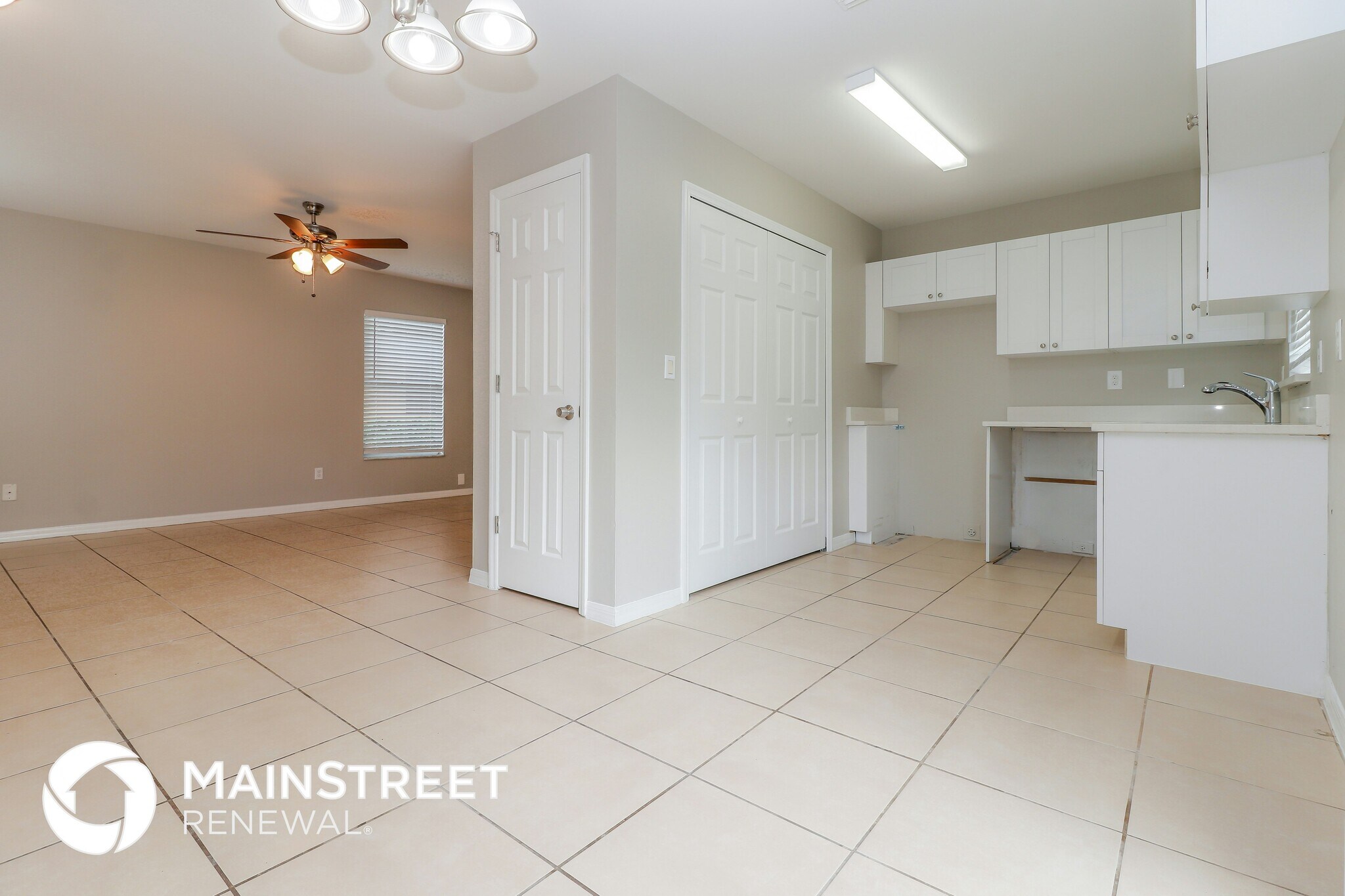 Building Photo - 5545 Fifth Ave